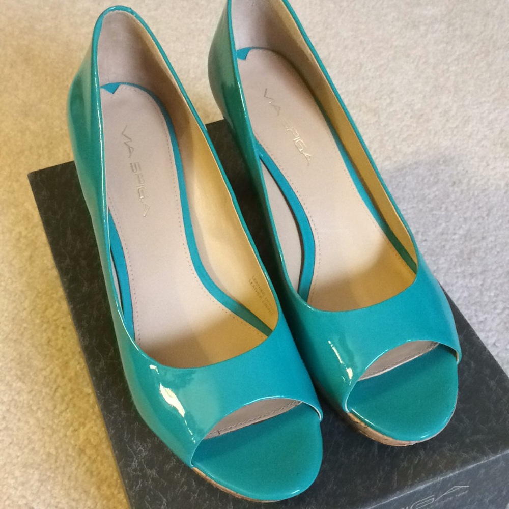 Via Spaga V-Alexis Turquoise Platform Heels - Picture 1 of 8